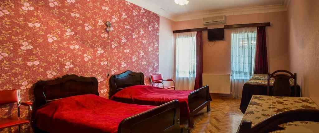 Homestay Nika Тбилиси Экстерьер фото